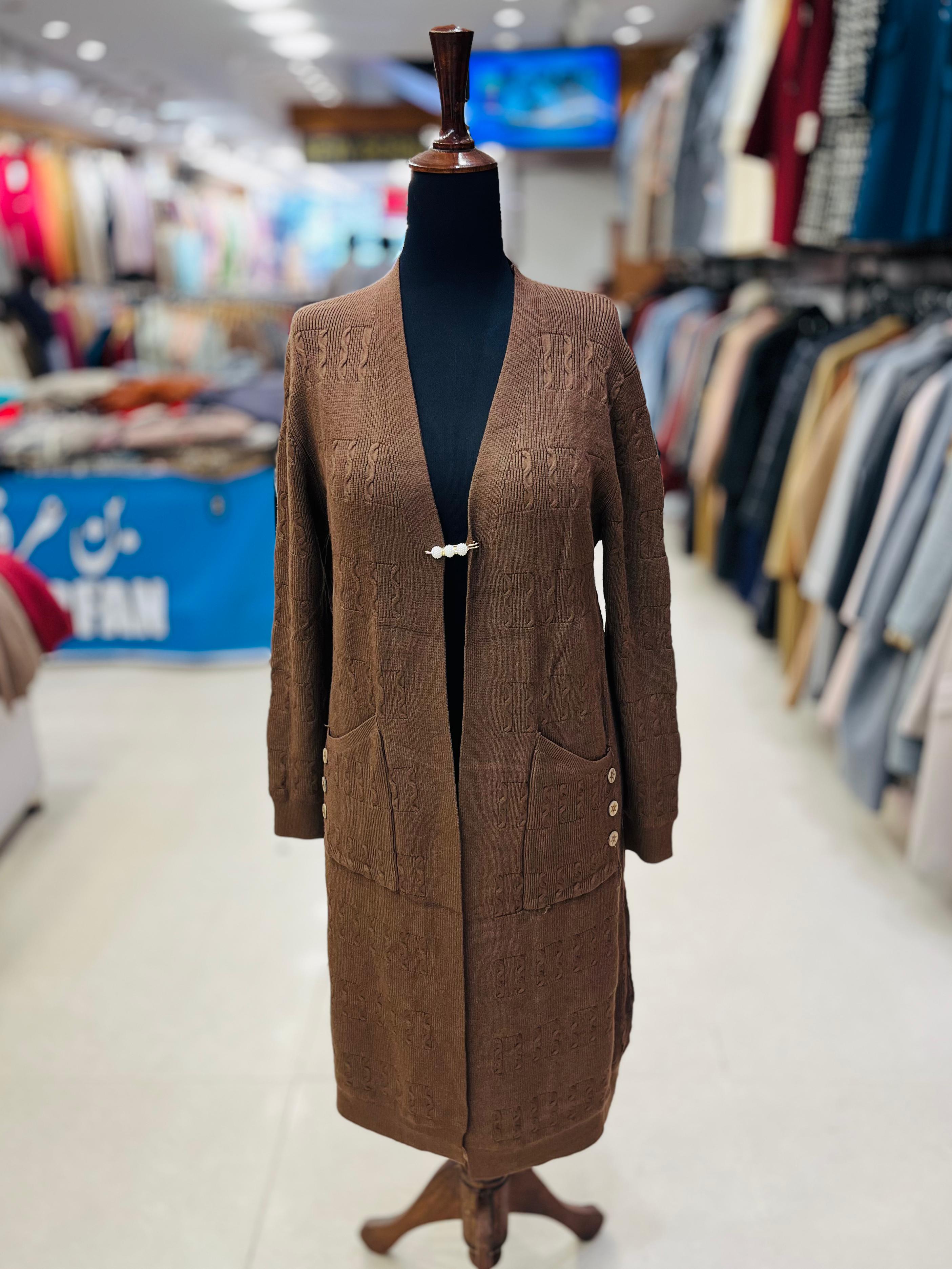 Longline Cable Knit Cardigan with Decorative Gold-Tone Buttons