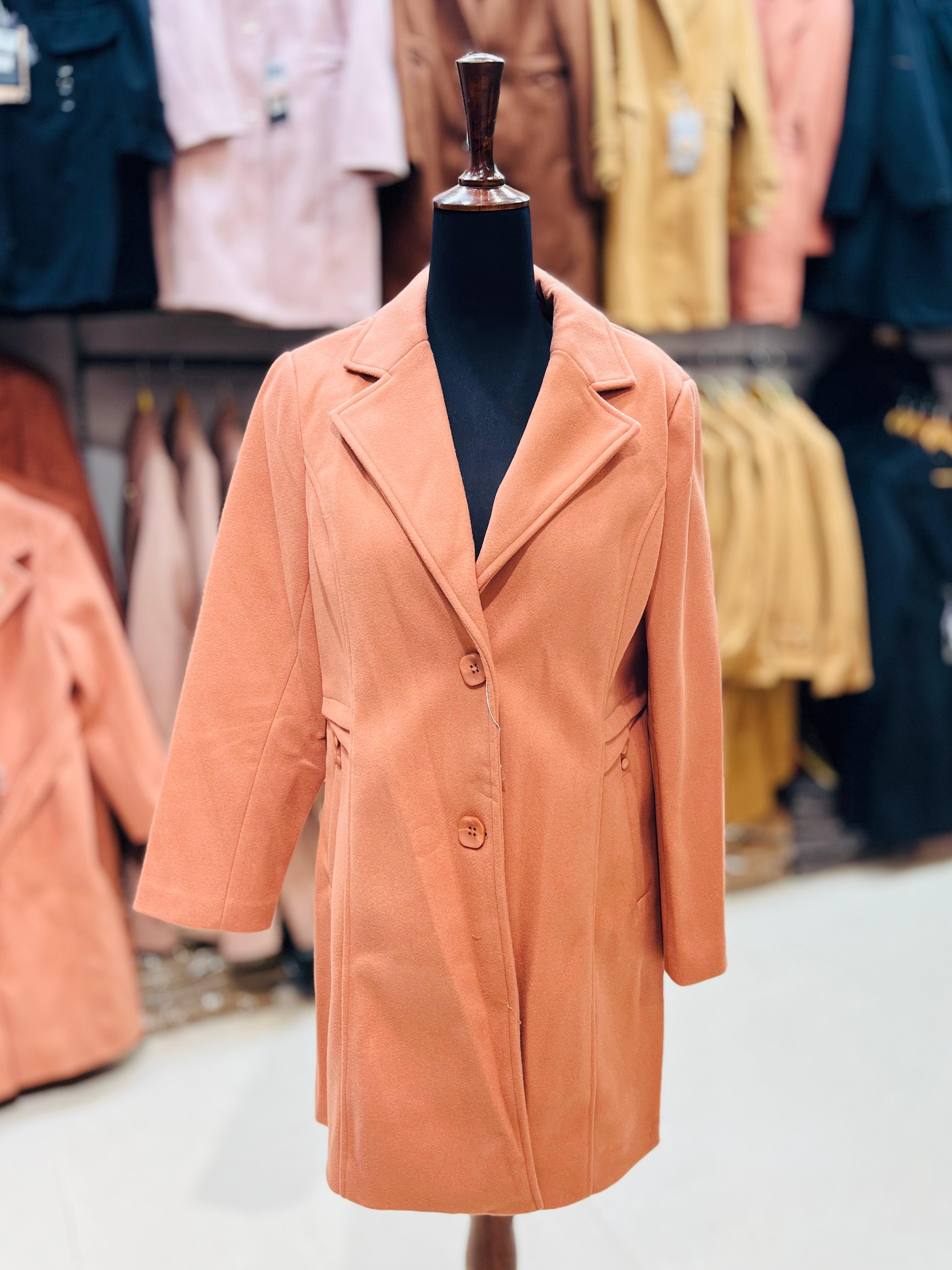 Elegant Mid-Length Coat with Single-Button Closure